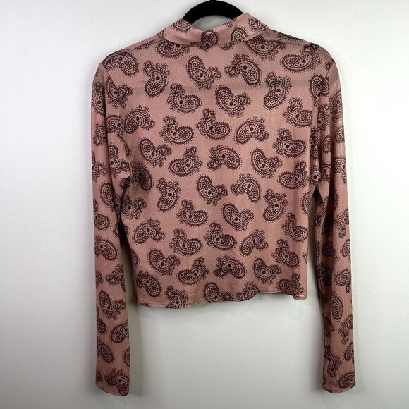 Brown sheer paisley print crop‎ button down size large - Picture 8 of 8